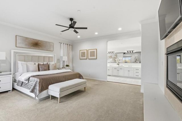 380 W Middle Avenue, Morgan Hill, CA 95037