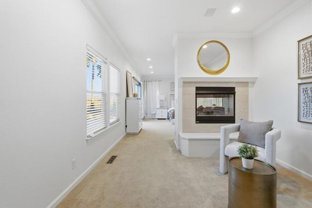 380 W Middle Avenue, Morgan Hill, CA 95037