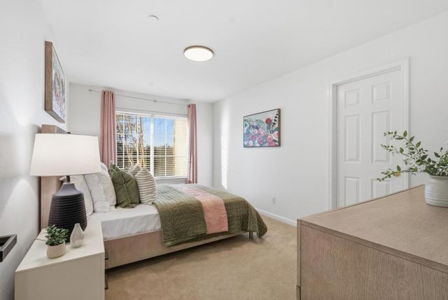 380 W Middle Avenue, Morgan Hill, CA 95037