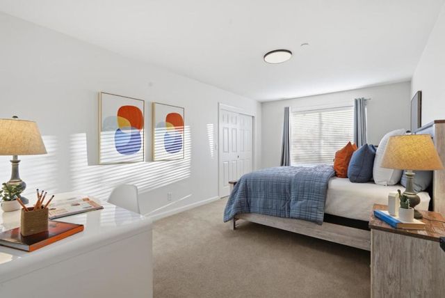 380 W Middle Avenue, Morgan Hill, CA 95037