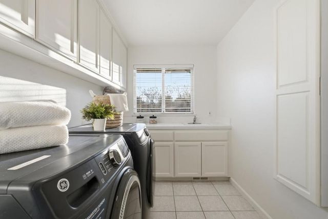 380 W Middle Avenue, Morgan Hill, CA 95037