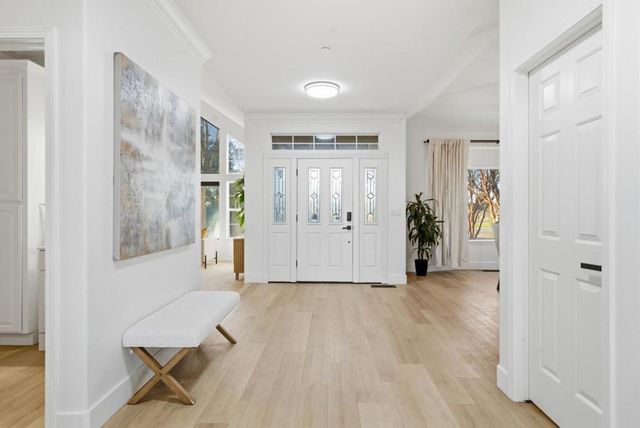 380 W Middle Avenue, Morgan Hill, CA 95037