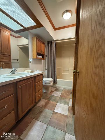 2218 St. Clair Highway Highway, East China, MI 48054