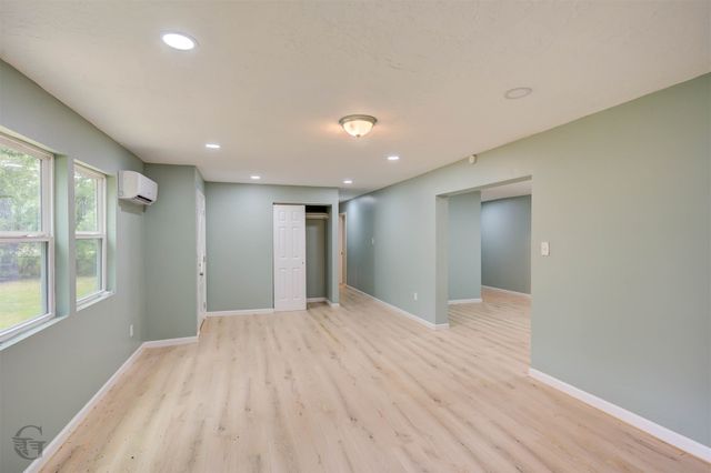 209 W Jackson Avenue, Haughton, LA 71037