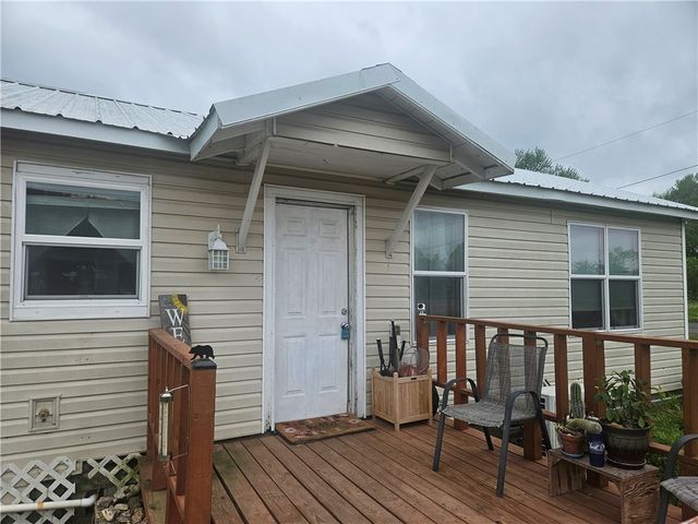 400 S Main Avenue, Lincoln, AR 72744