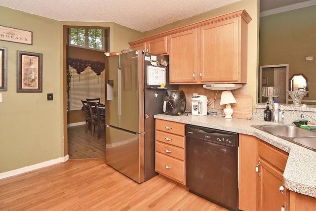 143 BurchField Run, Carrollton, GA 30116