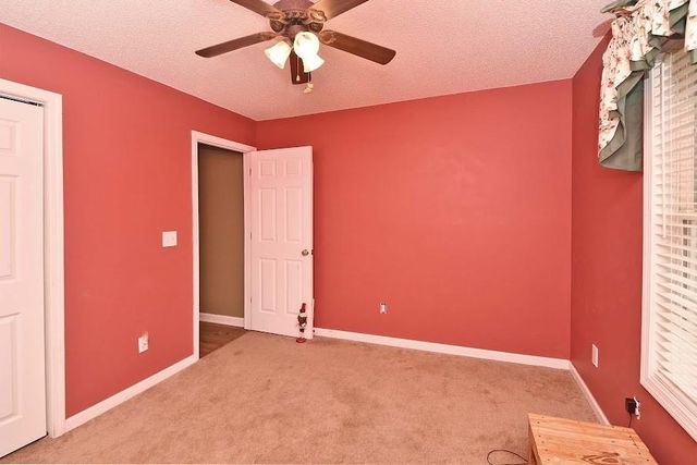 143 BurchField Run, Carrollton, GA 30116