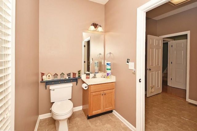 143 BurchField Run, Carrollton, GA 30116