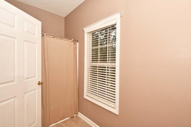 143 BurchField Run, Carrollton, GA 30116