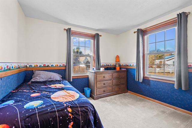 24 Cricket Lane, Concord, NH 03301