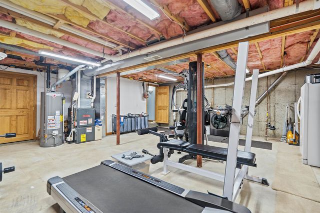 24 Cricket Lane, Concord, NH 03301