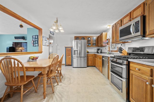 24 Cricket Lane, Concord, NH 03301