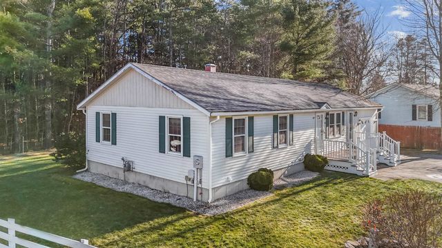 24 Cricket Lane, Concord, NH 03301