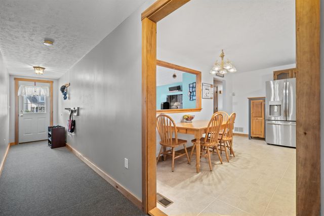 24 Cricket Lane, Concord, NH 03301