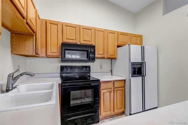 15396 E Temple Place, Aurora, CO 80015