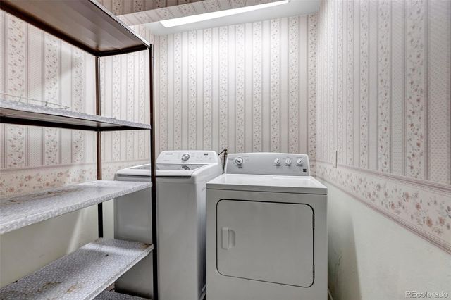 15396 E Temple Place, Aurora, CO 80015