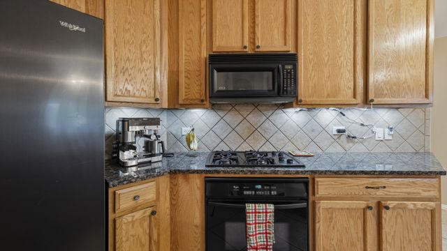 4802 Pier Nine Drive, Arlington, TX 76016