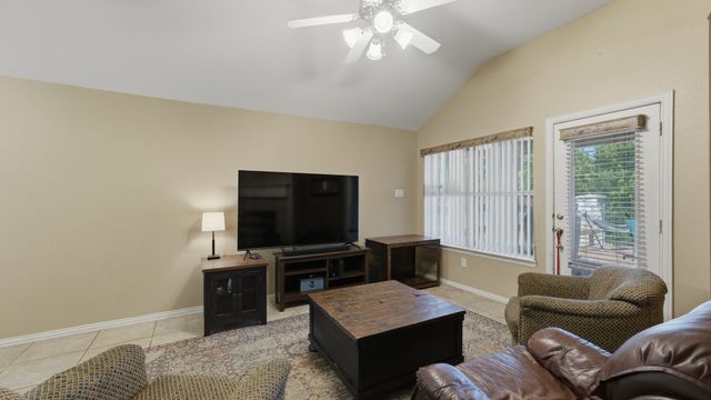 4802 Pier Nine Drive, Arlington, TX 76016