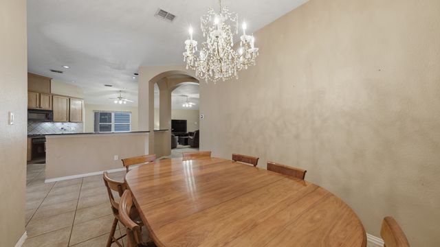 4802 Pier Nine Drive, Arlington, TX 76016