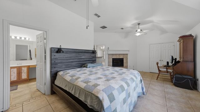 4802 Pier Nine Drive, Arlington, TX 76016