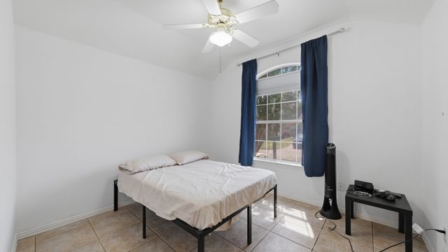 4802 Pier Nine Drive, Arlington, TX 76016