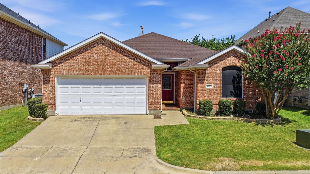4802 Pier Nine Drive, Arlington, TX 76016