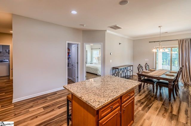 619 Autumn Breeze Walk, Inman, SC 29349