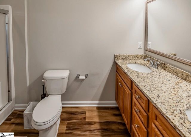 619 Autumn Breeze Walk, Inman, SC 29349