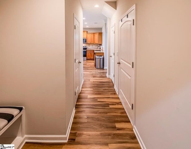 619 Autumn Breeze Walk, Inman, SC 29349