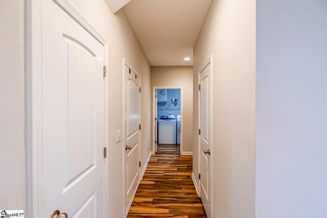 619 Autumn Breeze Walk, Inman, SC 29349