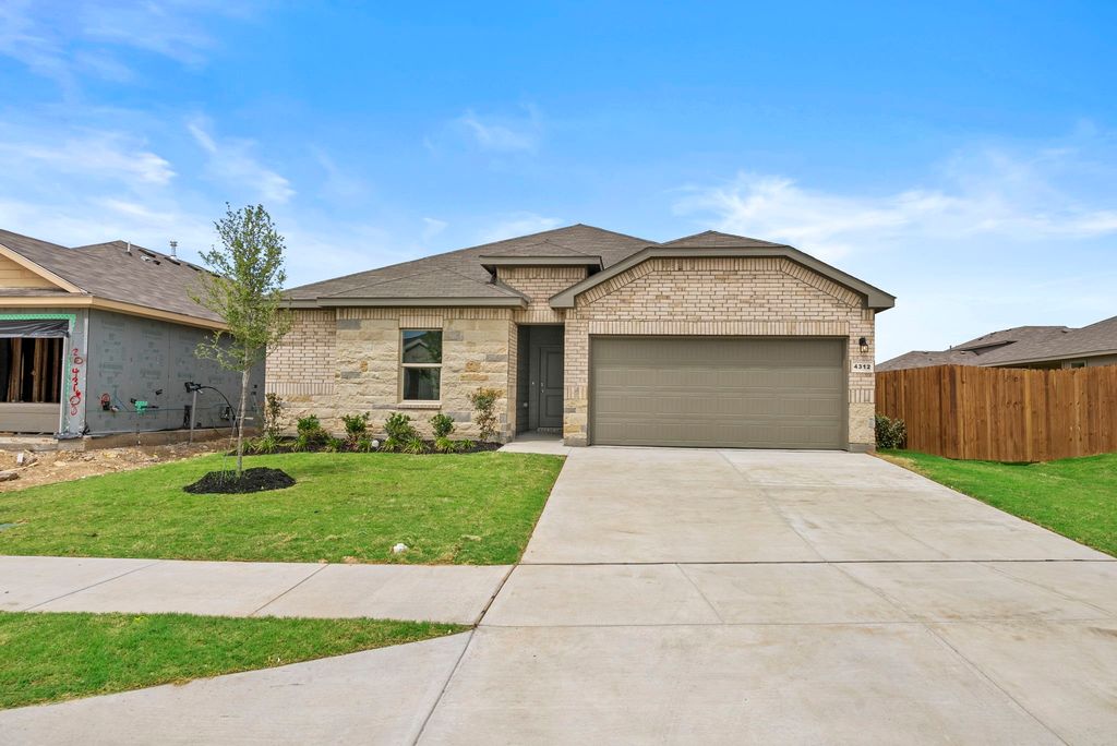 4312 Valley Brook Drive, Crowley, TX 76036