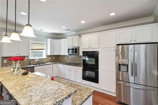 1169 Leybourne Cove, Lawrenceville, GA 30045