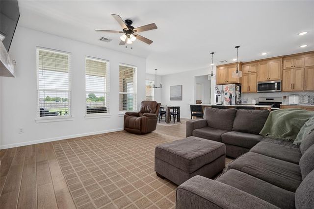 1111 NW 12th Street, Newcastle, OK 73065