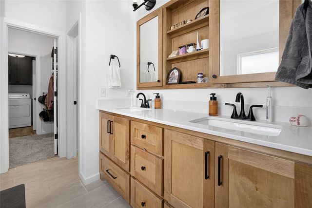 1111 NW 12th Street, Newcastle, OK 73065