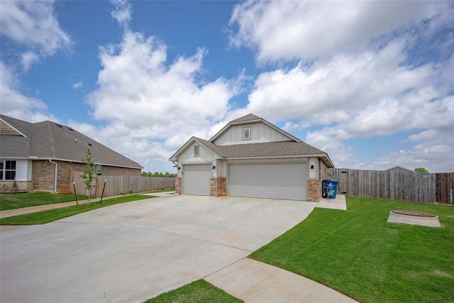 1111 NW 12th Street, Newcastle, OK 73065