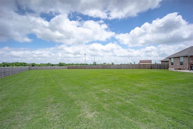 1111 NW 12th Street, Newcastle, OK 73065