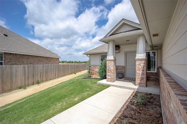 1111 NW 12th Street, Newcastle, OK 73065