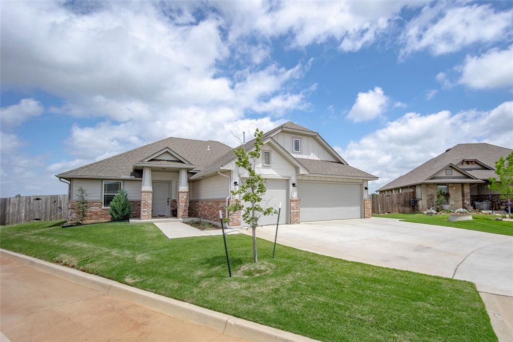 1111 NW 12th Street, Newcastle, OK 73065