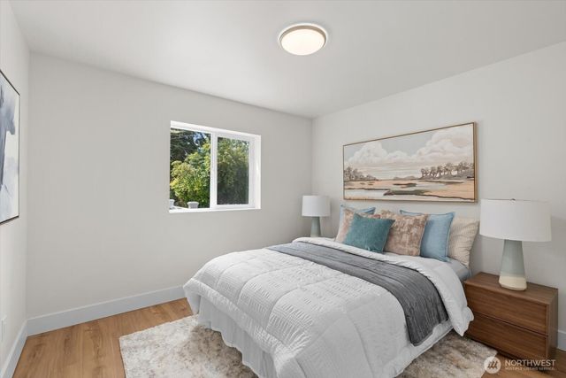 1710 SW 106 Street, Seattle, WA 98146