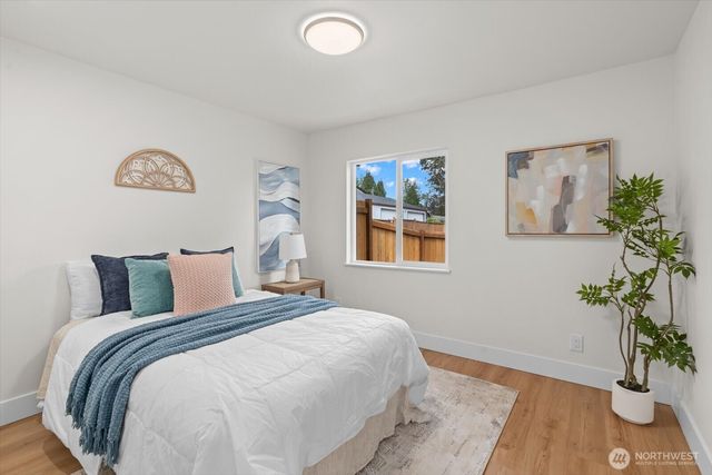 1710 SW 106 Street, Seattle, WA 98146