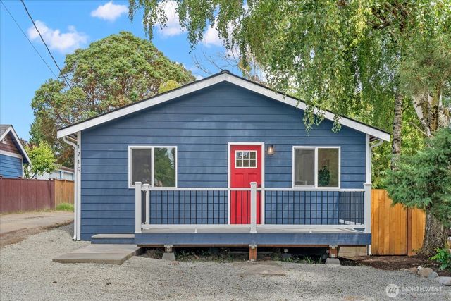 1710 SW 106 Street, Seattle, WA 98146