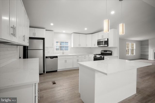 37706 E SHADY DR, Selbyville, DE 19975