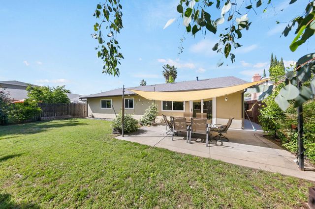 9220 Castlebar Way, Sacramento, CA 95826