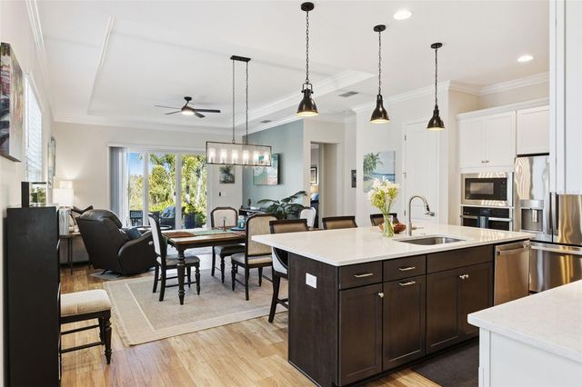 7637 SAND PIERRE COURT, Kissimmee, FL 34747