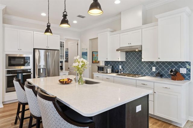 7637 SAND PIERRE COURT, Kissimmee, FL 34747