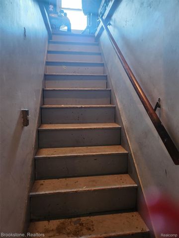 164 Farrand Park, Highland Park, MI 48203