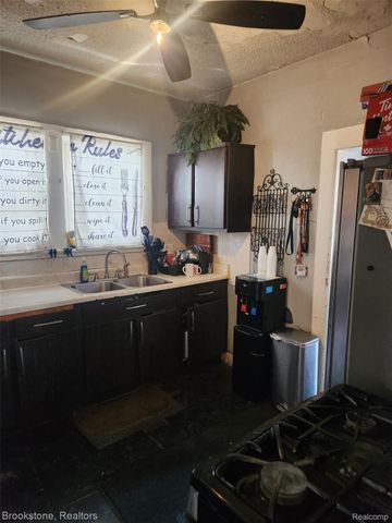 164 Farrand Park, Highland Park, MI 48203