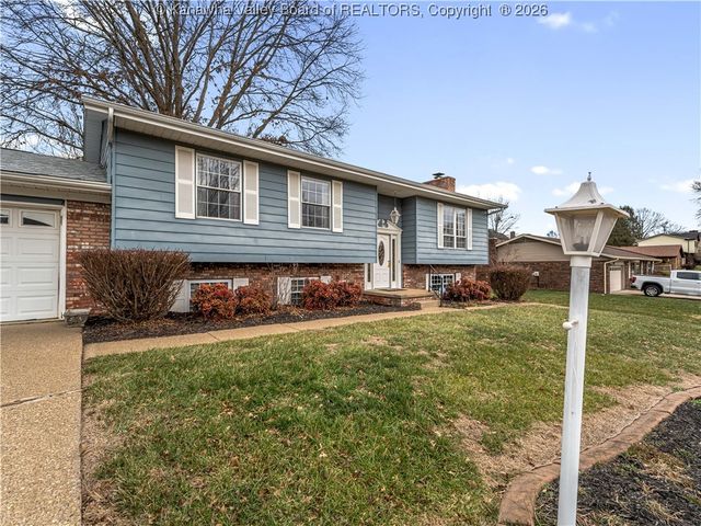 33 Marilyn Road, Scott Depot, WV 25560