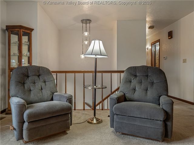 33 Marilyn Road, Scott Depot, WV 25560