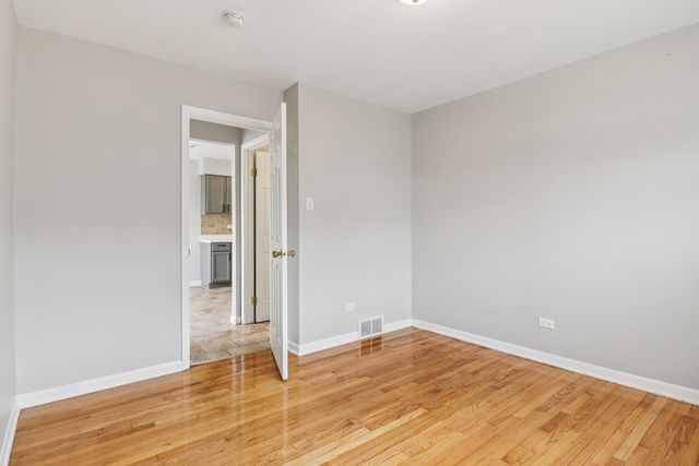 270 Madison Avenue, Calumet City, IL 60409